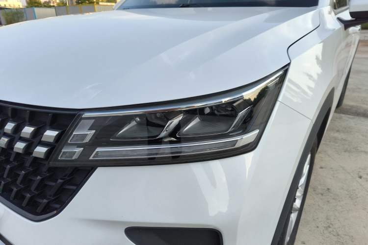 Used Wuling Alvez 2022 1.5L CVT Comfort Edition Left Front Headlight