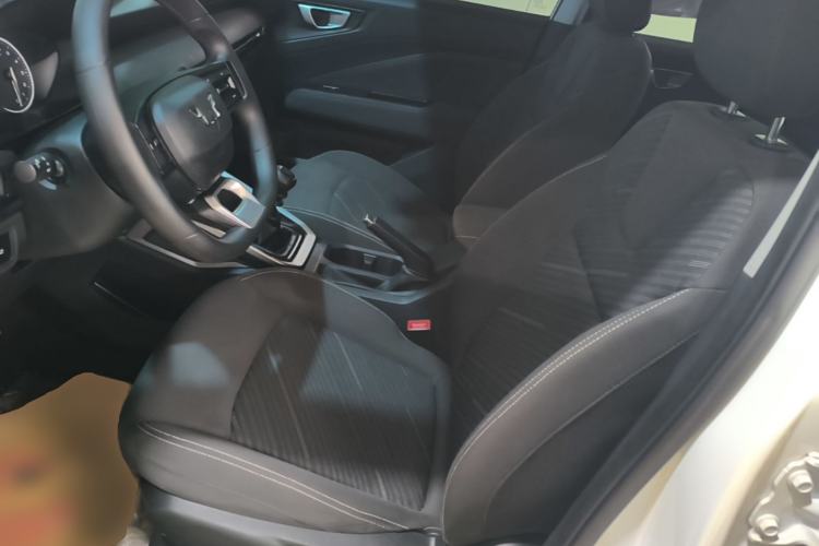 Used Wuling Alvez 2022 1.5L Manual Free-Style Model Left Front Seat