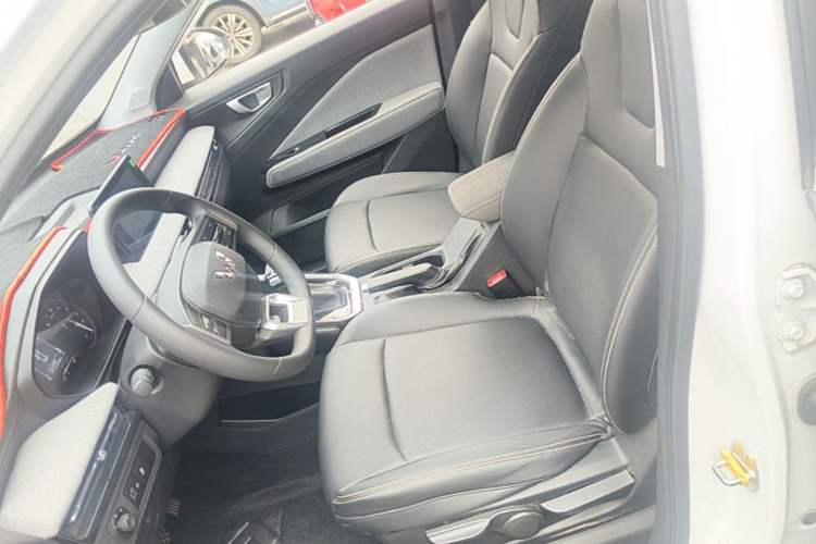 Used Wuling Alvez 2022 1.5L CVT Comfort Edition Left Front Seat