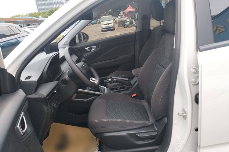 Used Wuling Alvez 2022 1.5L Manual Free-Style Model Left Front Seat