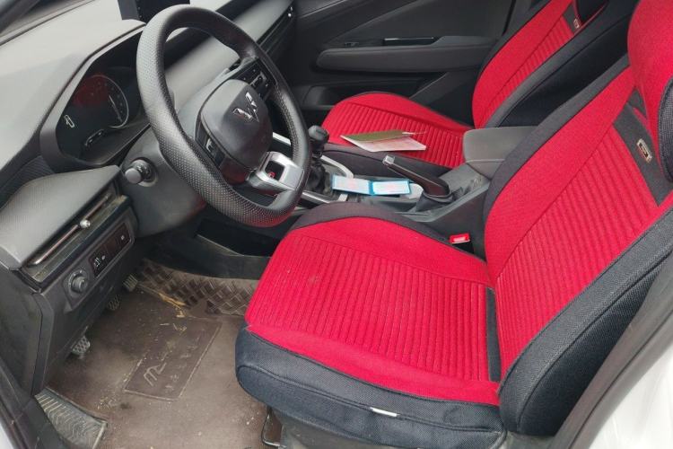 Used Wuling Alvez 2022 1.5L Manual Free-Style Model Left Front Seat