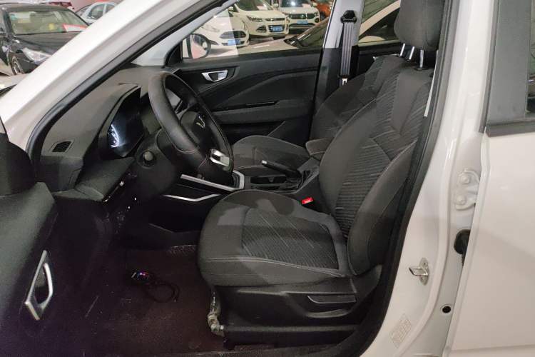 Used Wuling Alvez 2022 1.5L Manual Free-Style Model Left Front Seat