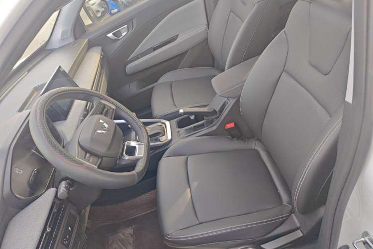 Used Wuling Alvez 2022 1.5L CVT Comfort Edition Left Front Seat