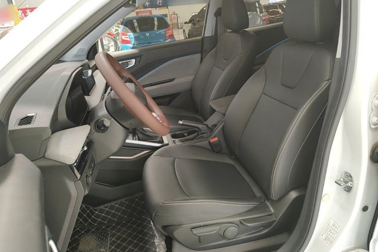 Used Wuling Alvez 2022 1.5L CVT Comfort Edition Left Front Seat