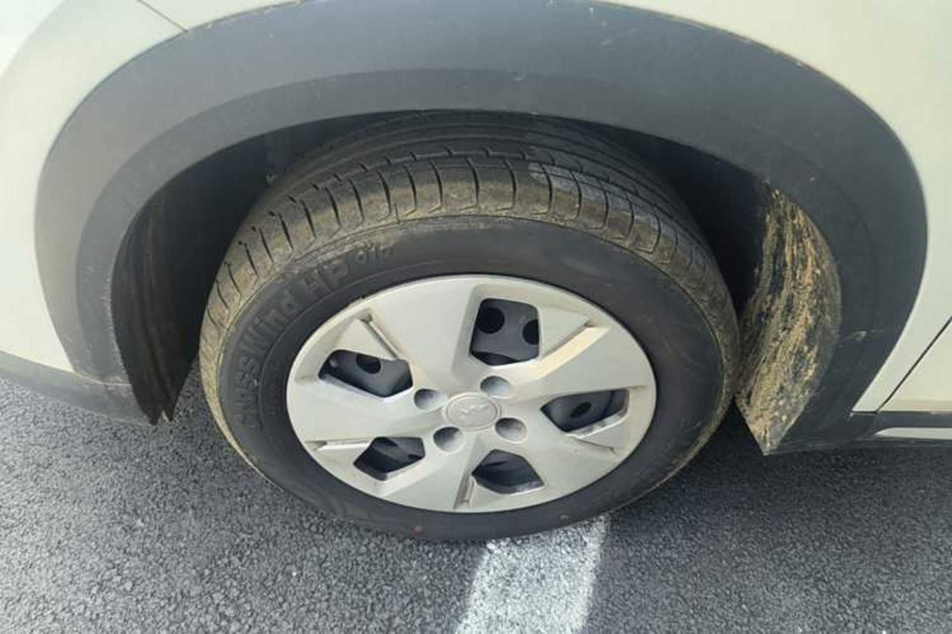 Used Wuling Alvez 2022 1.5L Manual Free-Style Model Left Front Wheel Hub