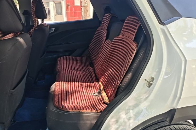 Used Wuling Alvez 2022 1.5L Manual Free-Style Model Left Rear Seat