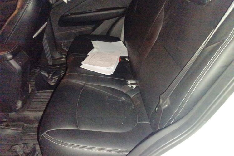 Used Wuling Alvez 2022 1.5L Manual Free-Style Model Left Rear Seat
