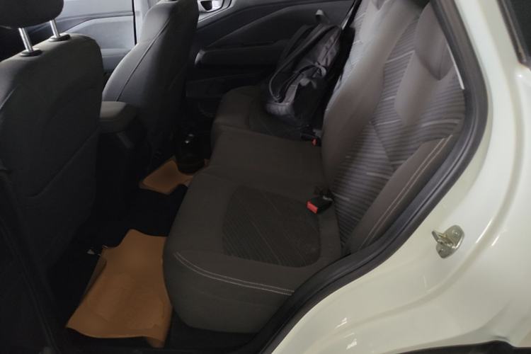 Used Wuling Alvez 2022 1.5L Manual Free-Style Model Left Rear Seat