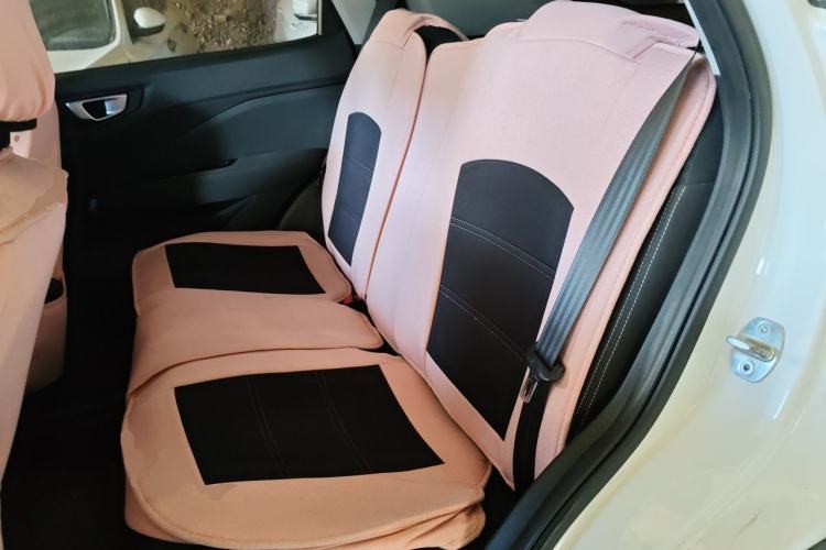 Used Wuling Alvez 2022 1.5L Manual Free-Style Model Left Rear Seat