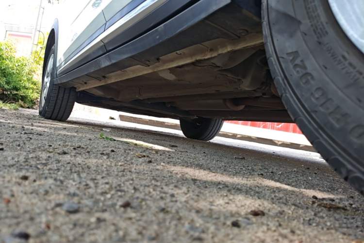 Used Wuling Alvez 2022 1.5L Manual Free-Style Model Left Side Sill