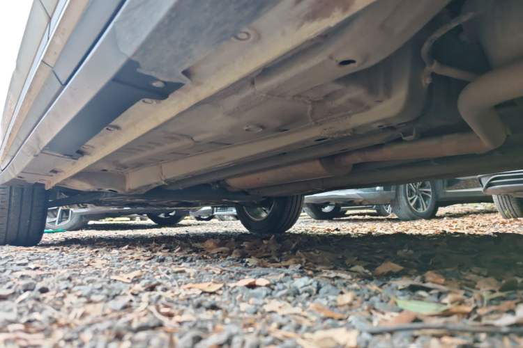 Used Wuling Alvez 2022 1.5L CVT Comfort Edition Left Side Sill