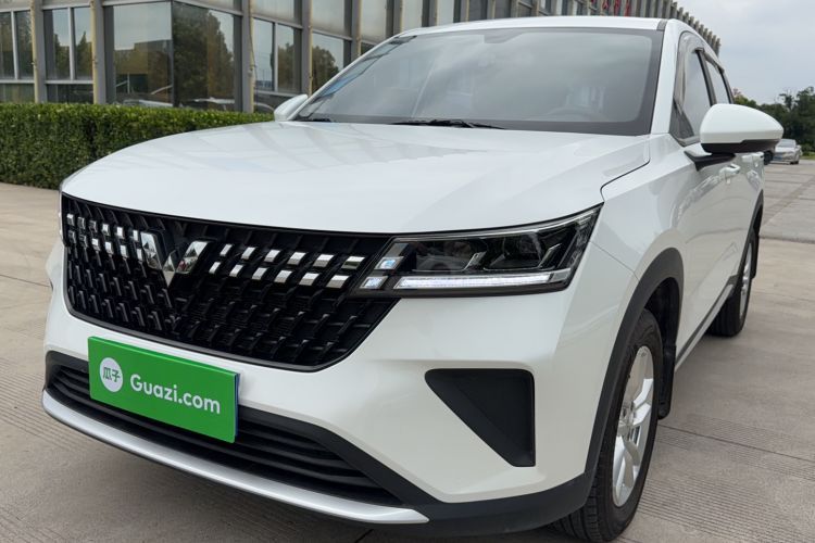 Used Wuling Alvez 2022 1.5L CVT Comfort Edition Guazi used car, China used car export, Used car for sale, Used  cars, Cheapest cars for sale