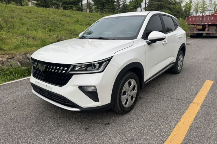 Used Wuling Alvez 2022 1.5L Manual Free-Style Model Guazi used car, China used car export, Used car for sale, Used cars, Cheapest cars for sale