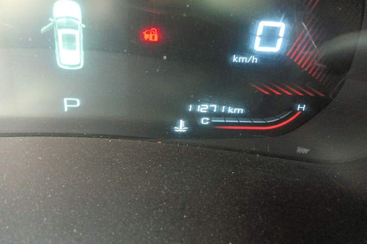 Used Wuling Alvez 2022 1.5L CVT Comfort Edition Odometer Close Up