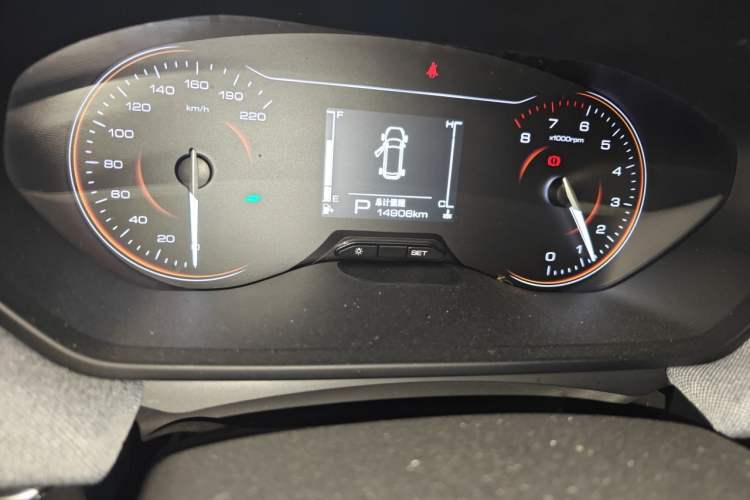Used Wuling Alvez 2022 1.5L CVT Comfort Edition Odometer Close Up