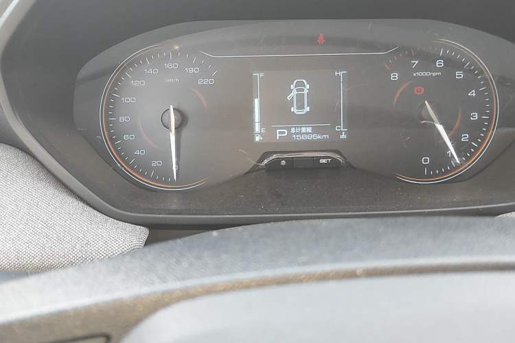 Used Wuling Alvez 2022 1.5L CVT Comfort Edition Odometer Close Up