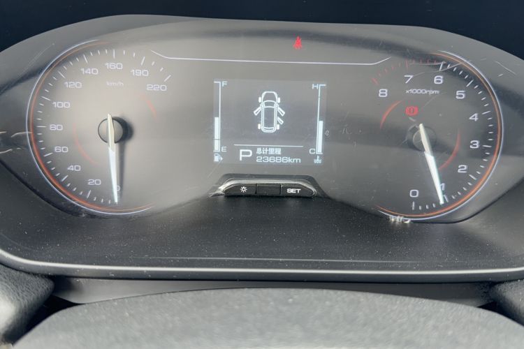 Used Wuling Alvez 2022 1.5L CVT Comfort Edition Odometer Close Up