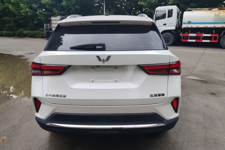 Used Wuling Alvez 2022 1.5L Manual Comfort Version Rear