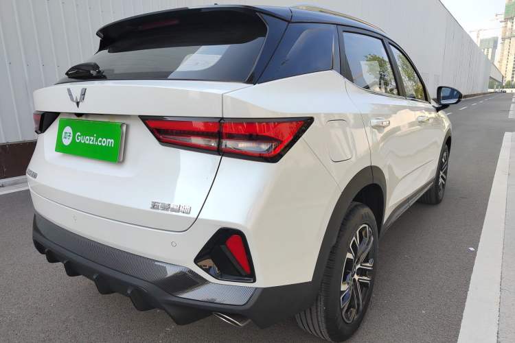 Used Wuling Alvez 2022 1.5T CVT Trendy & Cool Edition Rear Right 45 Deg