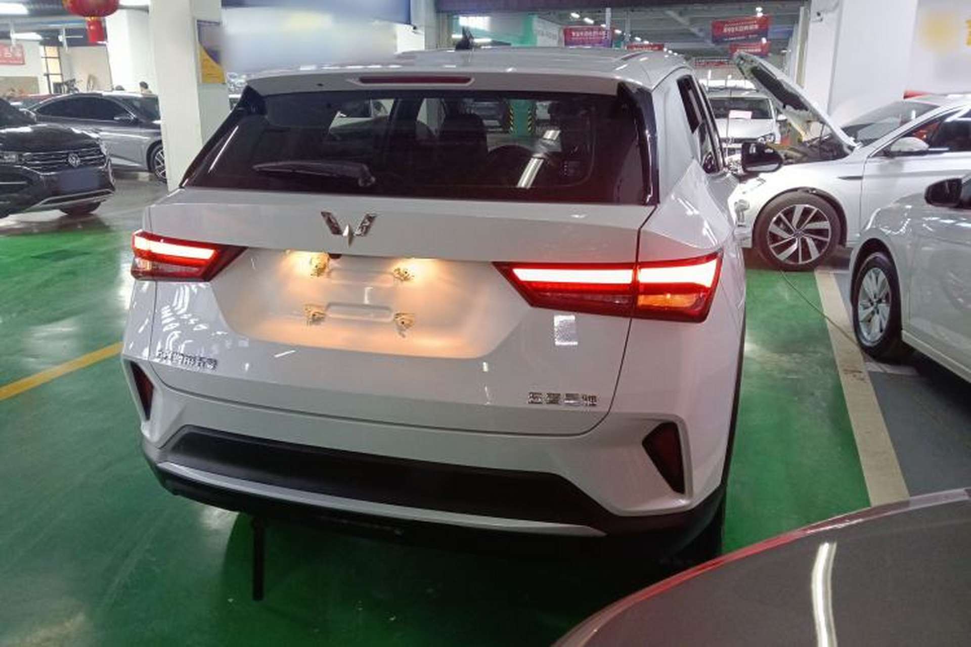 Used Wuling Alvez 2022 1.5L CVT Comfort Edition Rear Right 45 Deg
