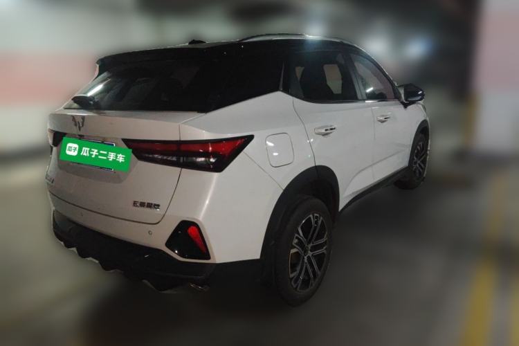 Used Wuling Alvez 2022 1.5T CVT Trendy & Cool Edition Rear Right 45 Deg