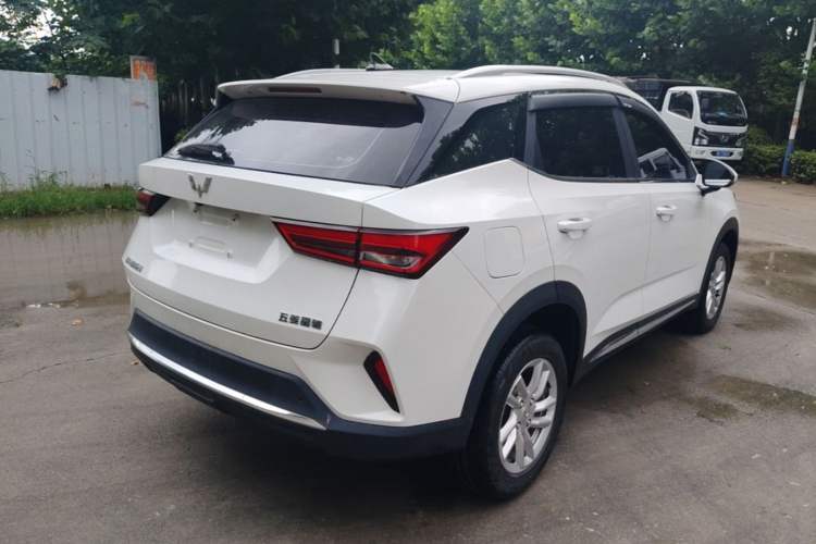 Used Wuling Alvez 2022 1.5L Manual Comfort Version Rear Right 45 Deg