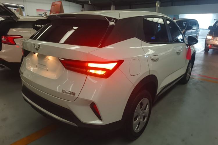 Used Wuling Alvez 2022 1.5L Manual Free-Style Model Rear Right 45 Deg