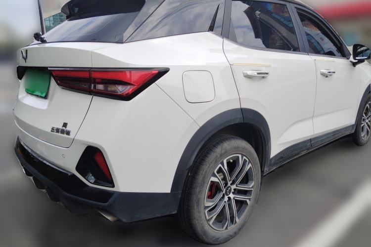 Used Wuling Alvez 2022 1.5T CVT Trendy & Cool Edition Rear Right 45 Deg