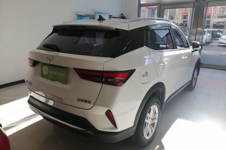 Used Wuling Alvez 2022 1.5L Manual Comfort Version Rear Right 45 Deg