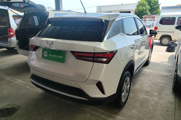 Used Wuling Alvez 2022 1.5L Manual Free-Style Model Rear Right 45 Deg