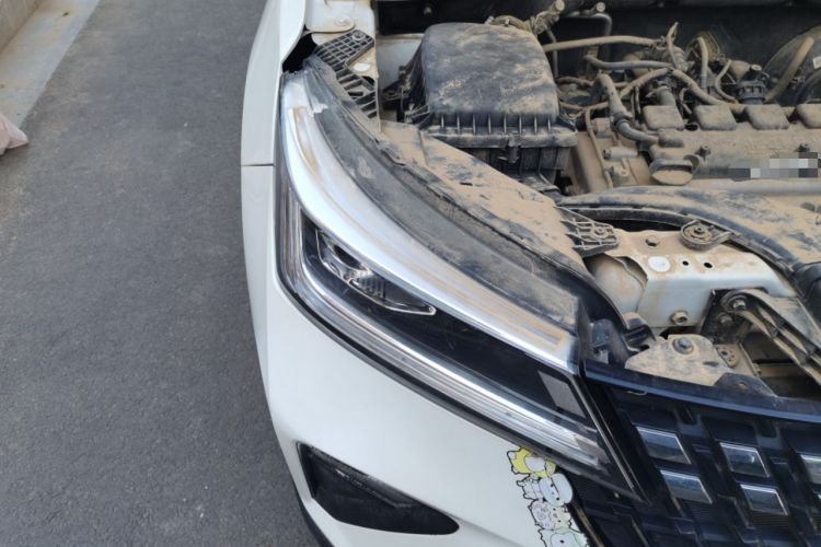 Used Wuling Alvez 2022 1.5L Manual Free-Style Model Right Front Headlight
