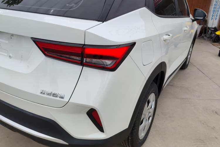 Used Wuling Alvez 2022 1.5L Manual Free-Style Model Right Rear Taillight