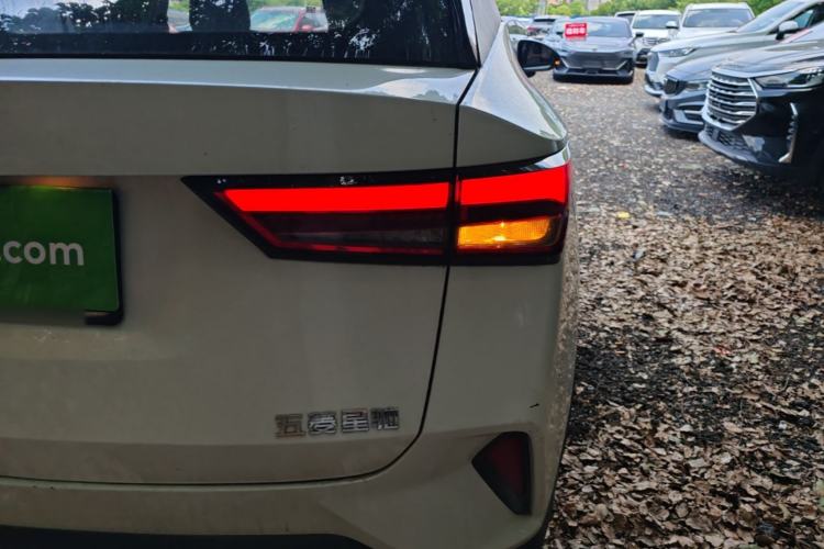 Used Wuling Alvez 2022 1.5L CVT Comfort Edition Right Rear Taillight