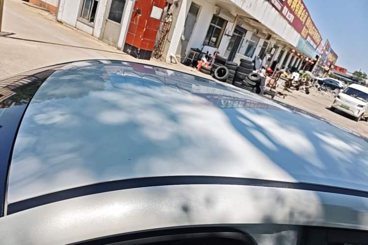 Used Wuling Alvez 2022 1.5L Manual Free-Style Model Roof