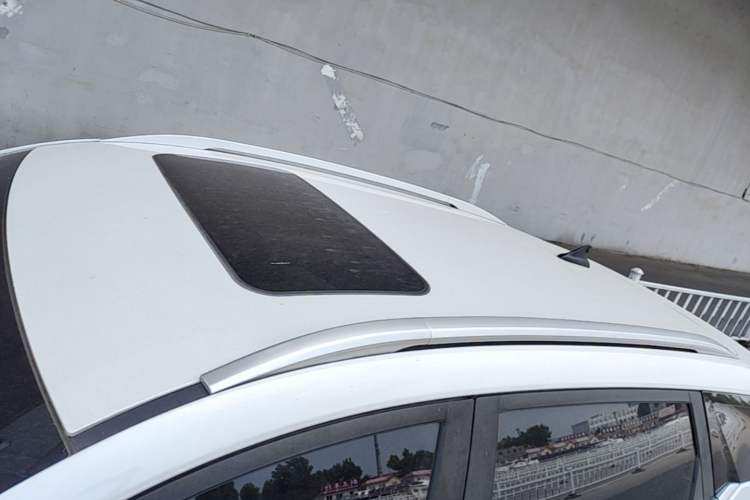 Used Wuling Alvez 2022 1.5L CVT Comfort Edition Roof