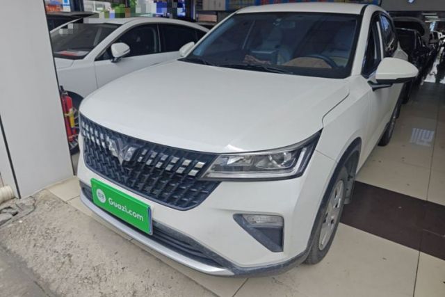 Used Wuling Alvez 2022 1.5L Manual Free-Style Model