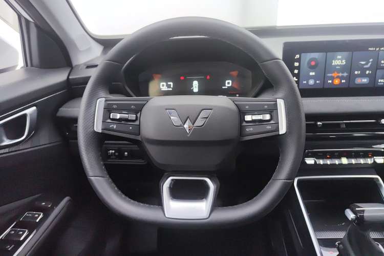 Used Wuling Alvez 2022 1.5L CVT Comfort Edition Steering Wheel