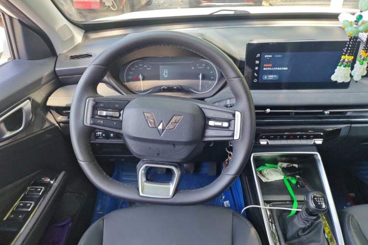 Used Wuling Alvez 2022 1.5L Manual Comfort Version Steering Wheel