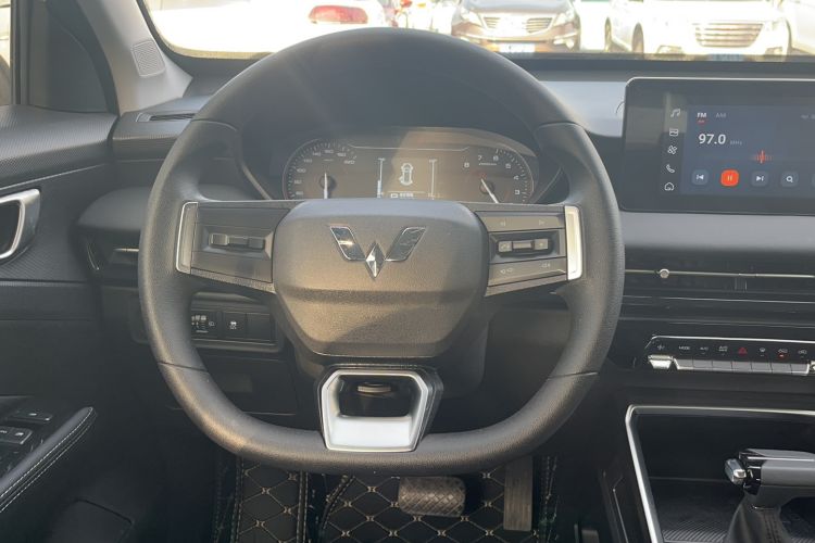 Used Wuling Alvez 2022 1.5L CVT Comfort Edition Steering Wheel