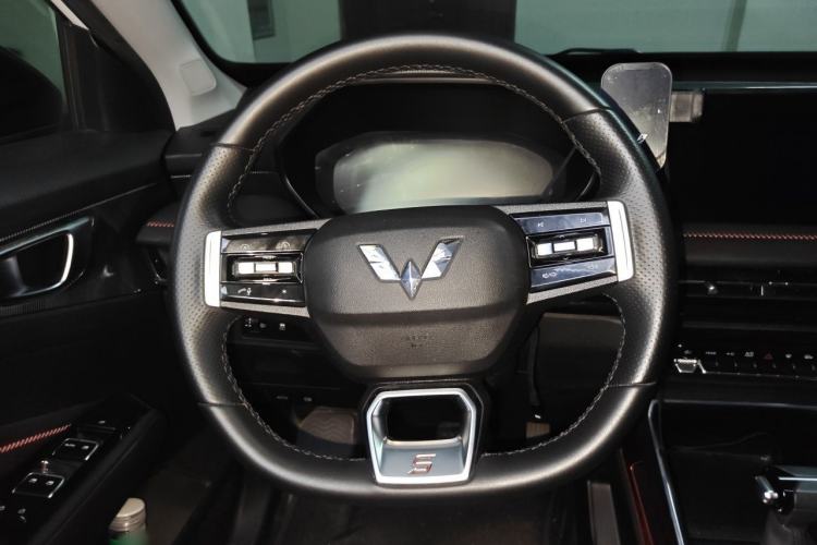 Used Wuling Alvez 2022 1.5T CVT Trendy & Cool Edition Steering Wheel