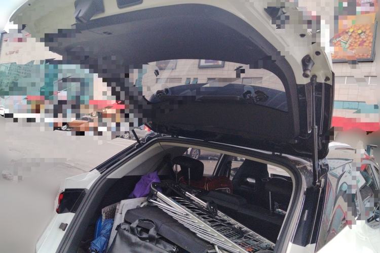 Used Wuling Alvez 2022 1.5T CVT Trendy & Cool Edition Trunk