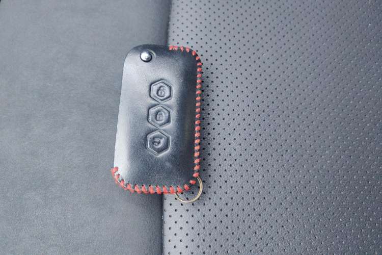 Used Wuling Alvez 2022 1.5L Manual Comfort Version Vehicle Key