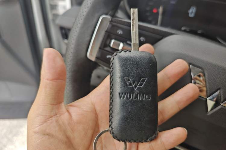 Used Wuling Alvez 2022 1.5L Manual Comfort Version Vehicle Key