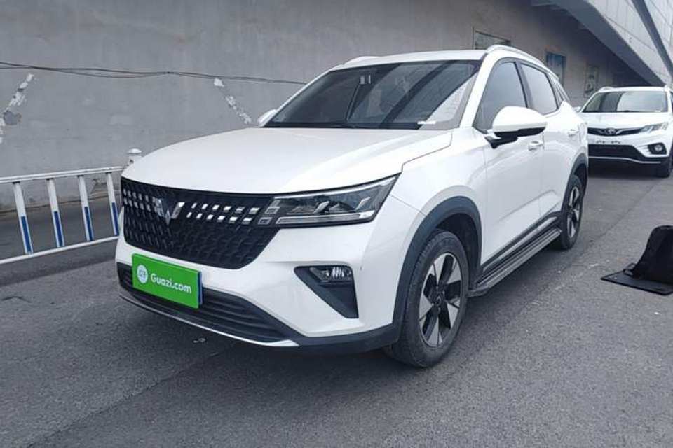 Wuling Alvez 2022