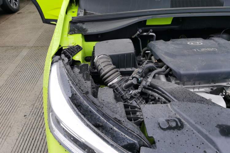 Used Wuling Alvez 2022 1.5T CVT Trendy & Cool Edition Engine Bay Right