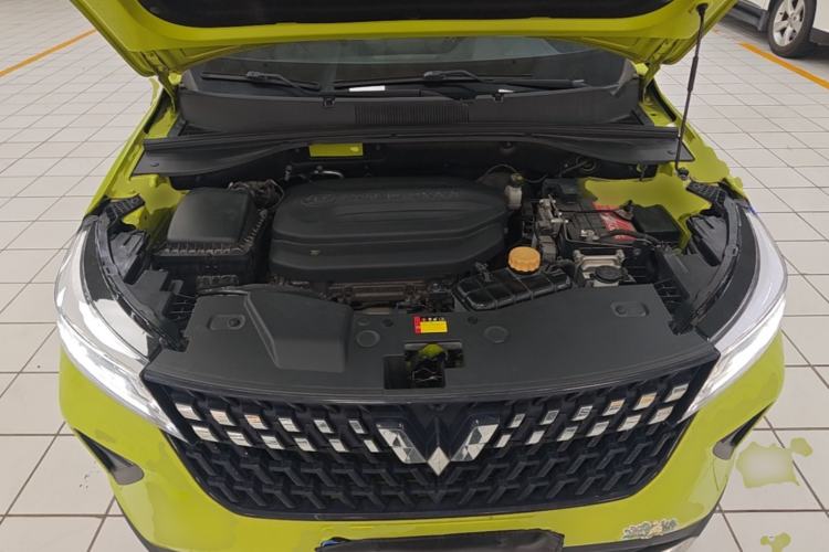 Used Wuling Alvez 2022 1.5L CVT Comfort Edition Engine Bay