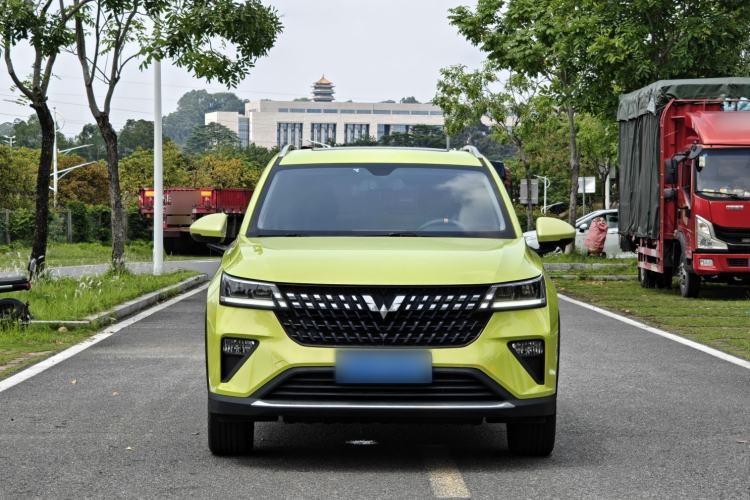 Used Wuling Alvez 2022 1.5L CVT Comfort Edition Exterior 1