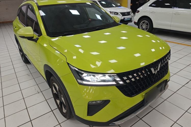 Used Wuling Alvez 2022 1.5L CVT Comfort Edition Front Right 45 Deg