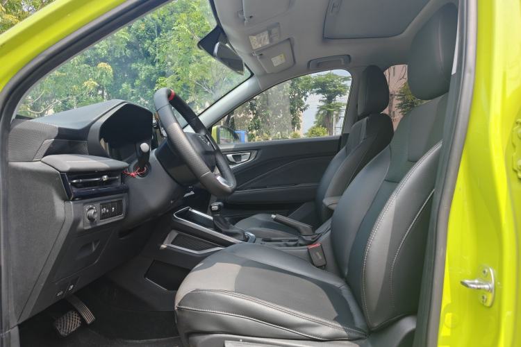 Used Wuling Alvez 2022 1.5L CVT Comfort Edition Left Front Seat