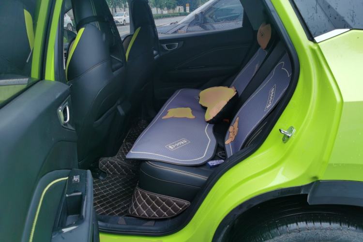 Used Wuling Alvez 2022 1.5T CVT Trendy & Cool Edition Left Rear Seat